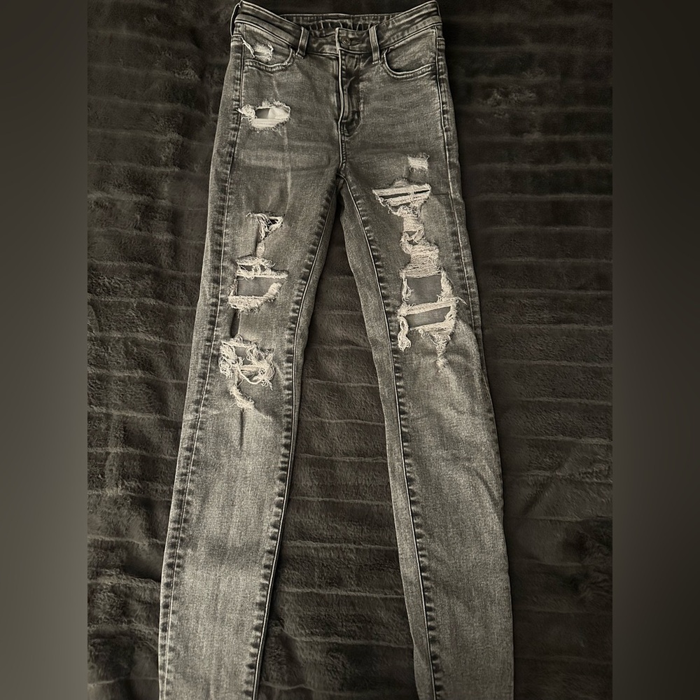 Distressed Gray Women's Jeans